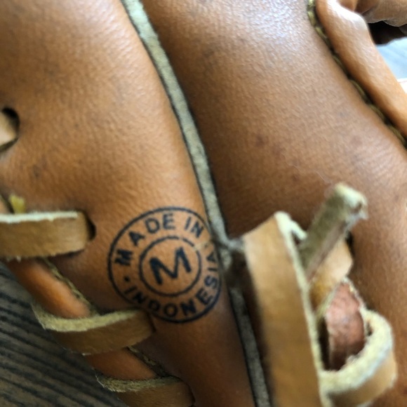 Rawlings kids  glove RB 106 10” - Picture 5 of 6